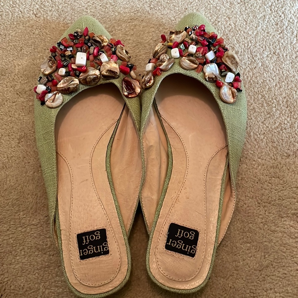 Ginger Goff heeled mules with leather lining. Size 7 1/2.